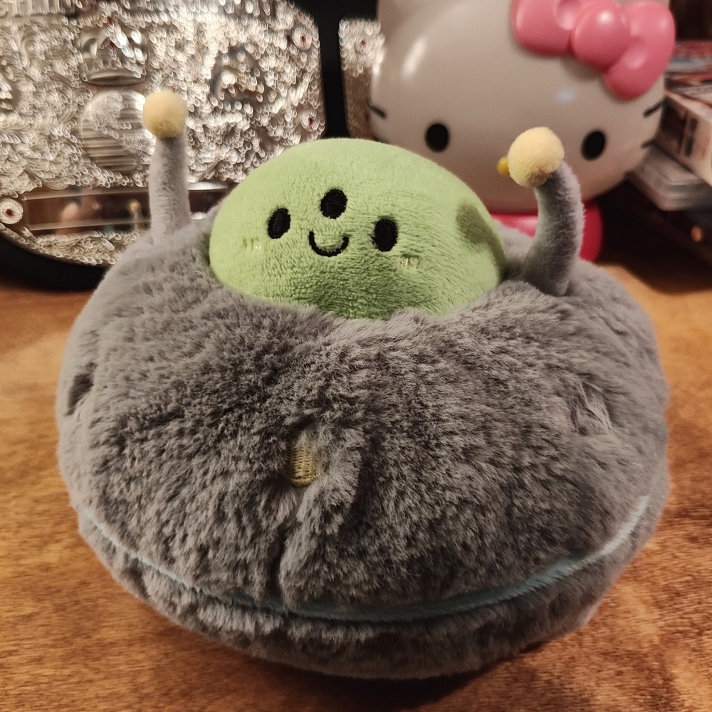 Snugglemi Snackers Green Martian Celestial UFO Plush (Squishable)